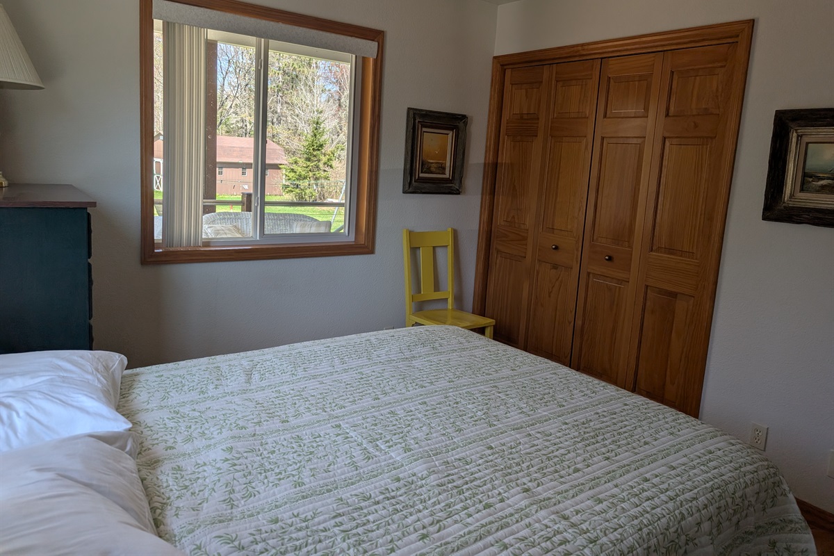 Main Floor Queen Bedroom