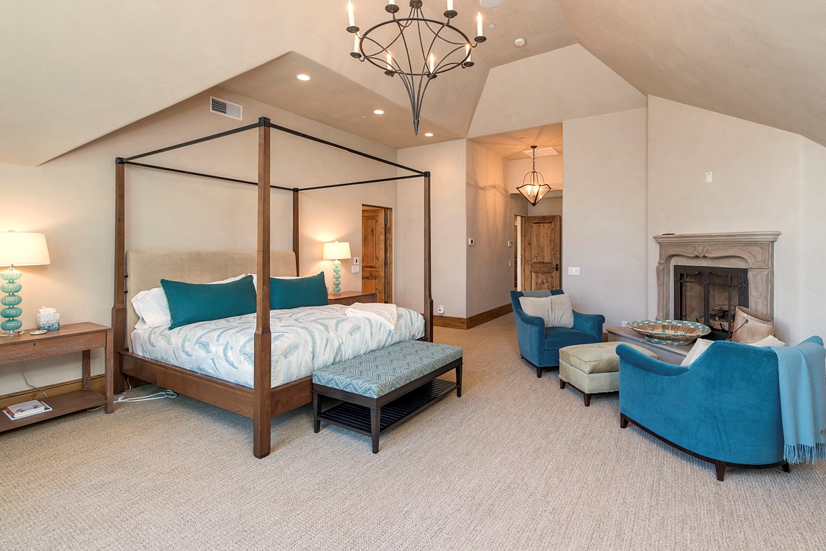 BR 1- King Suite with sitting area, fireplace