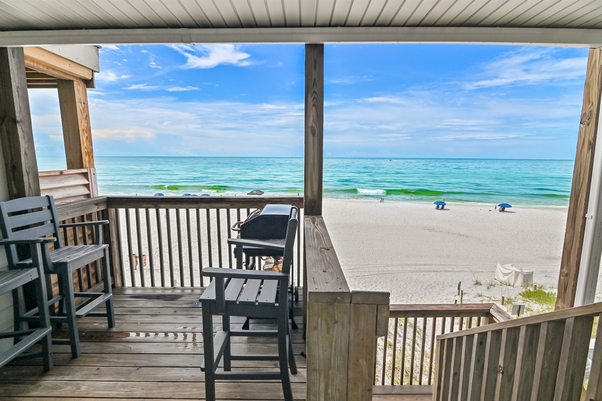 Second Floor Deck Grill and View!