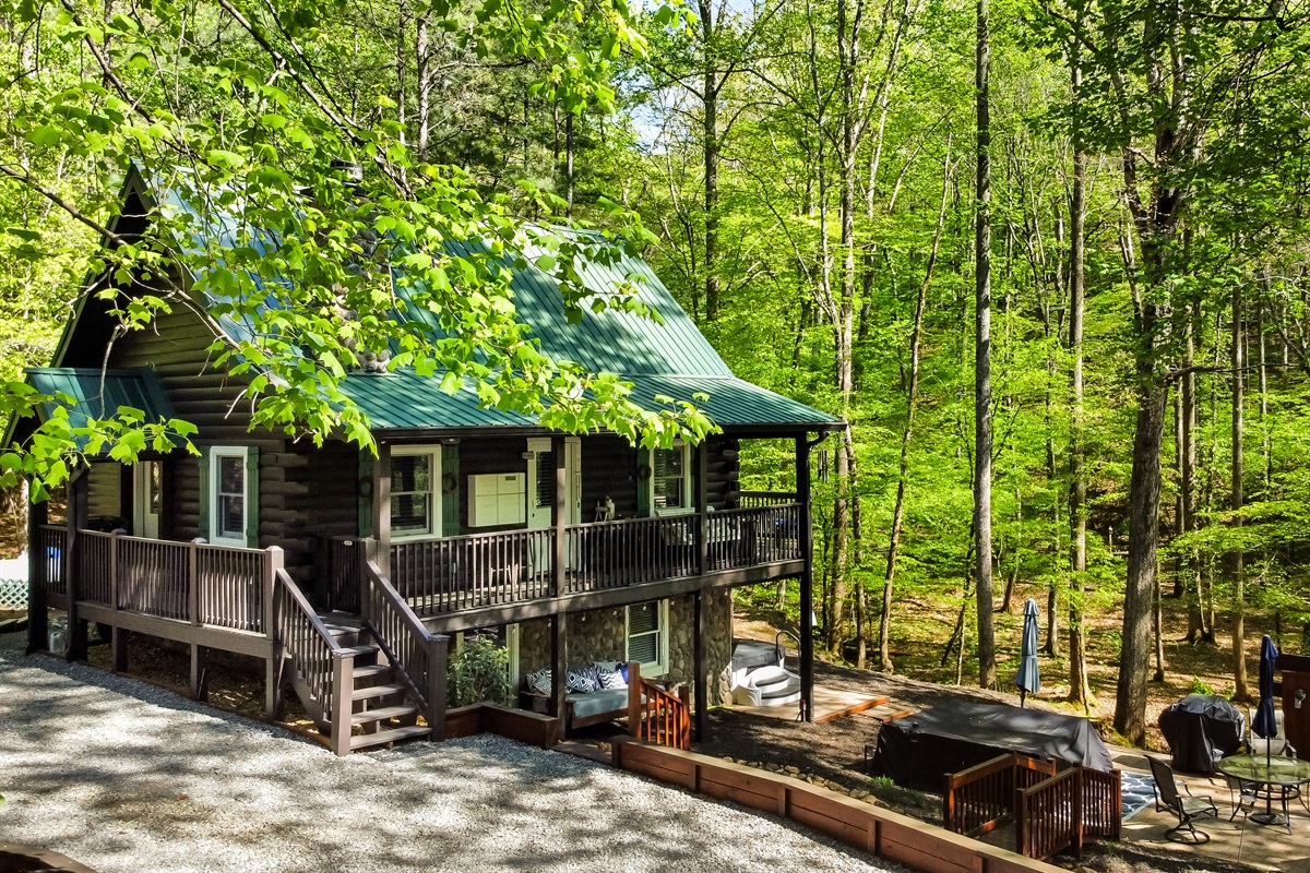 Rest, restore, and retreat to a waterfront cottage with so many restorative places to make memories.