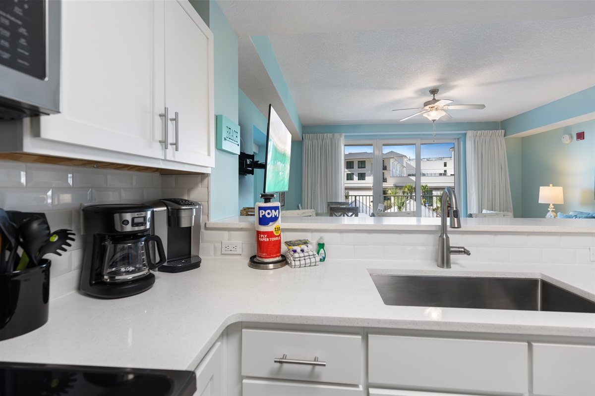 Fully Stocked Kitchen