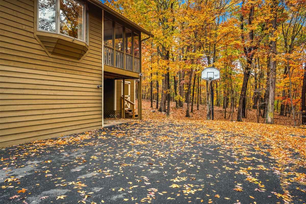Quick games of H-O-R-S-E before dinner? The kids never say no.