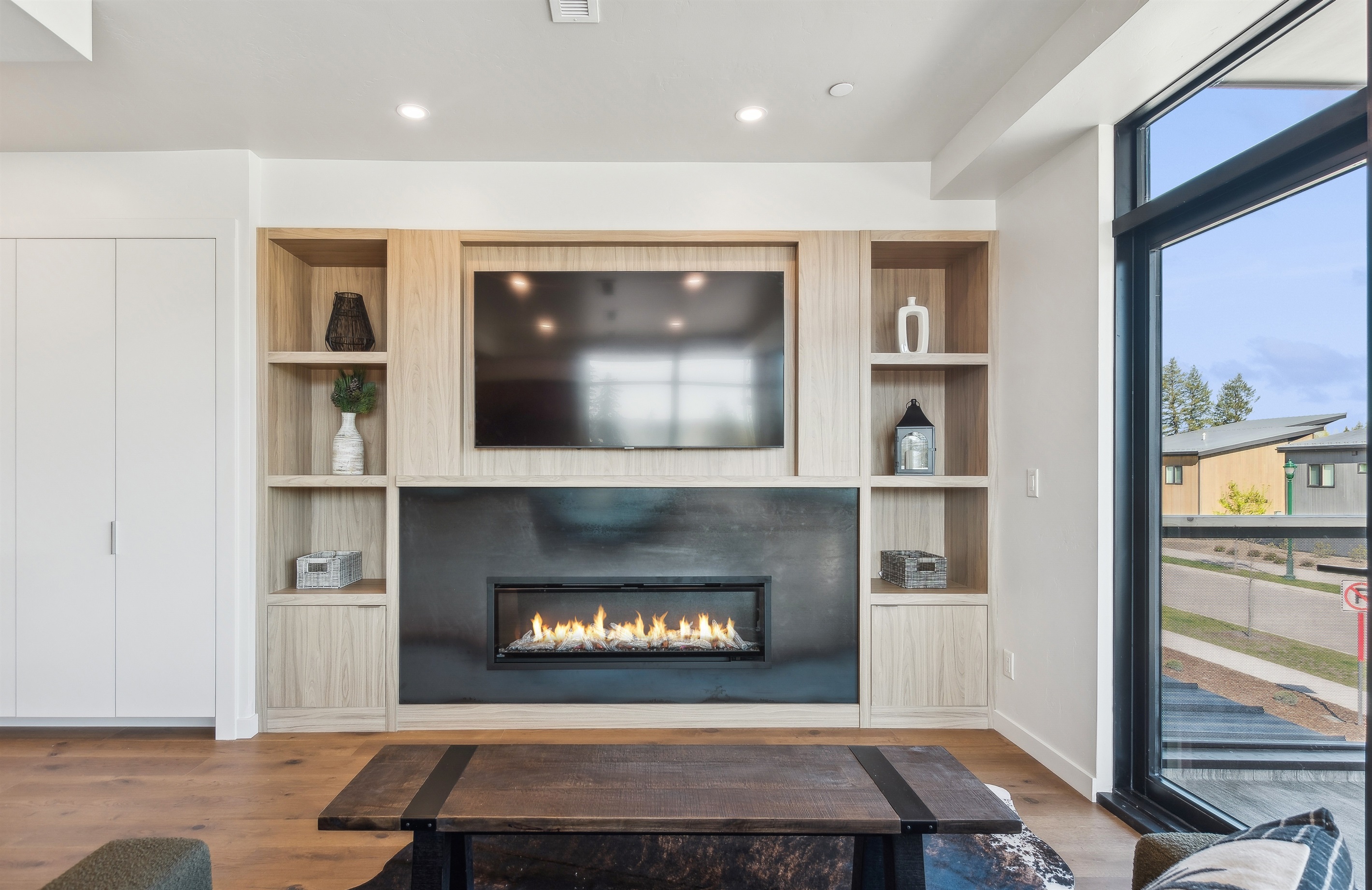 Fully loaded Smart TV is available when you are ready to wind down from your adventures