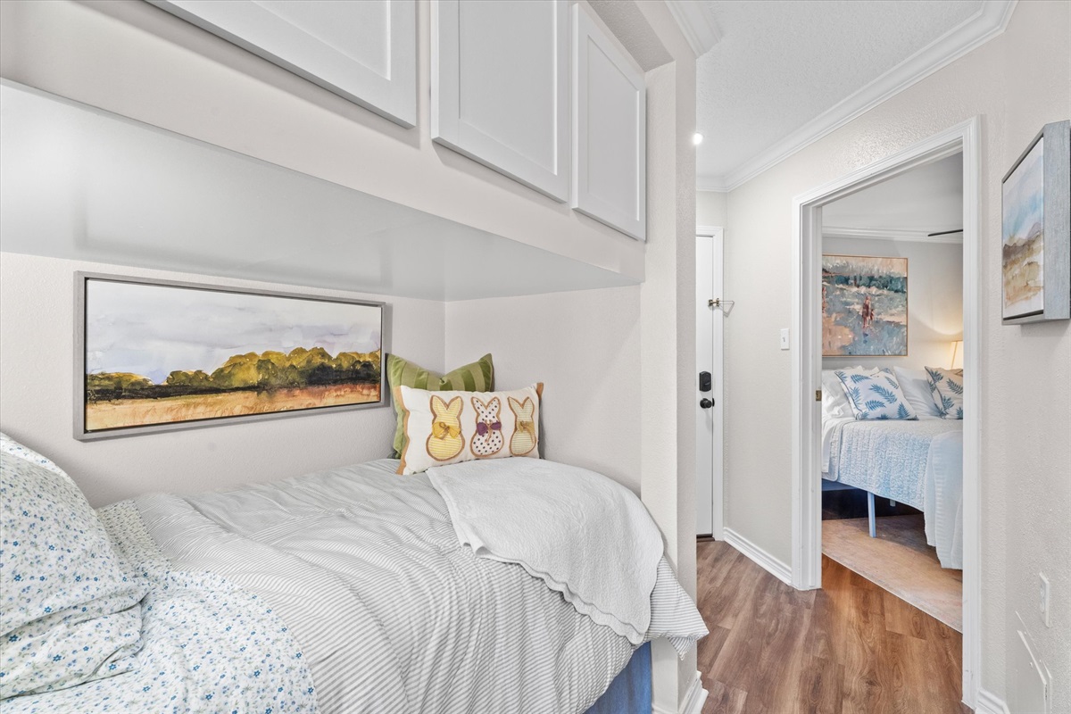 bac78b049abc4a87951f818bf859d98a Large | Beachhouse | Texas | TX | Vacation Homes | Galveston | Crystal Beach | Kokomo | Breezy Days | Beachfront Elegance | Sunrise Serenity | Southern Sands Property Management, LLC