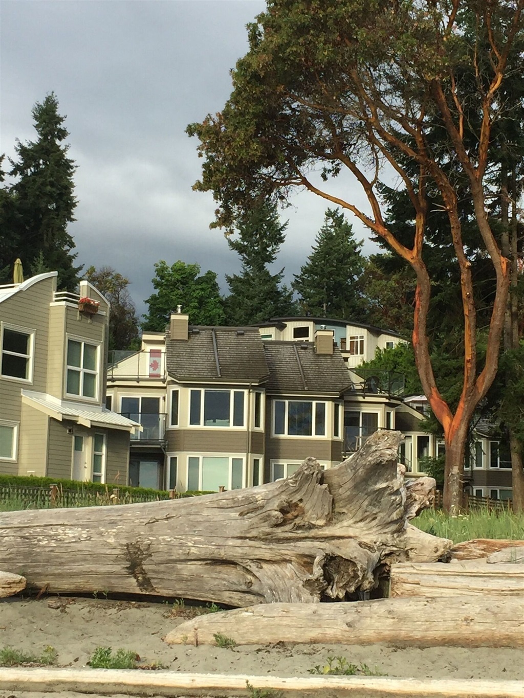 Steps from the ocean and park