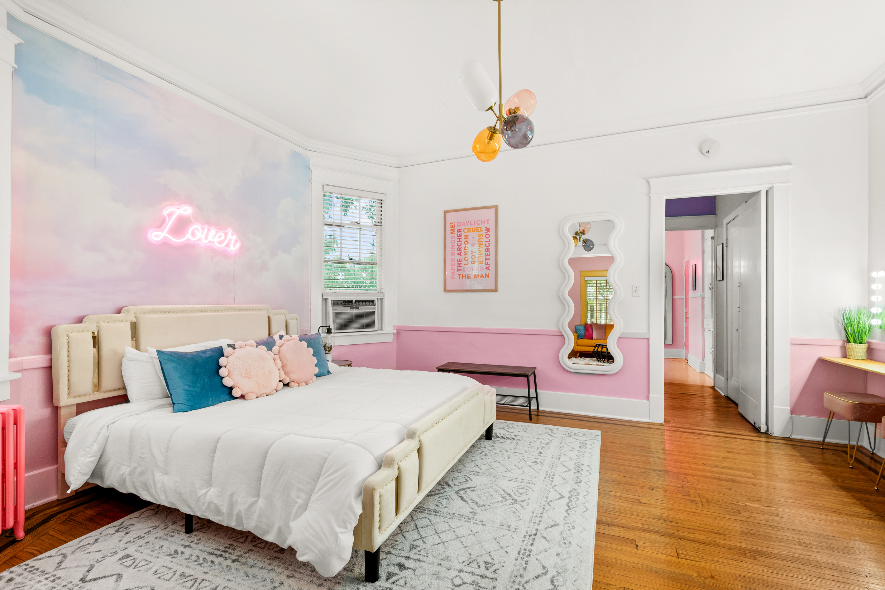 King bed