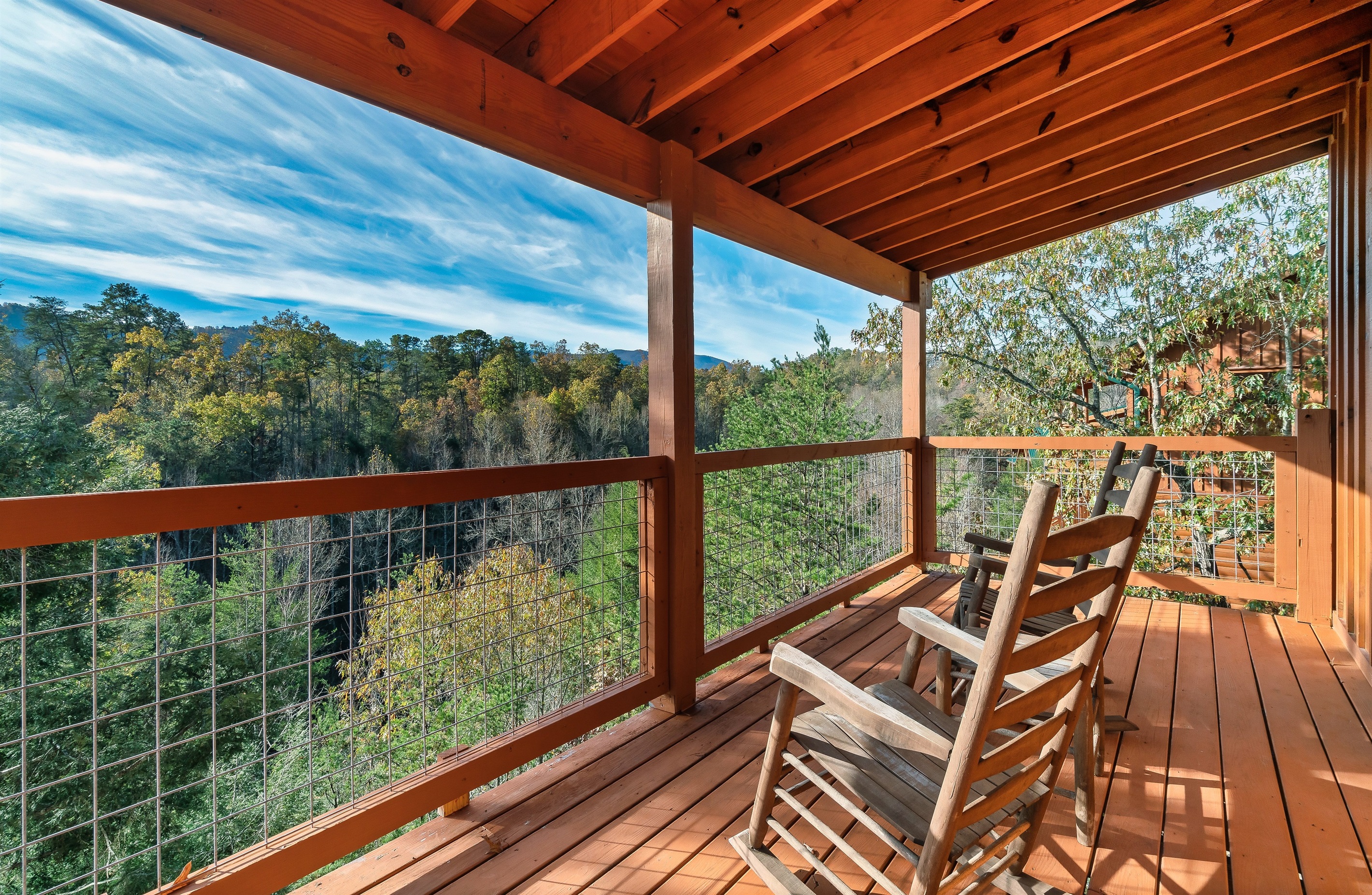 Let mountain breezes and endless views wrap around you as you rock gently on the deck and slow everything down.