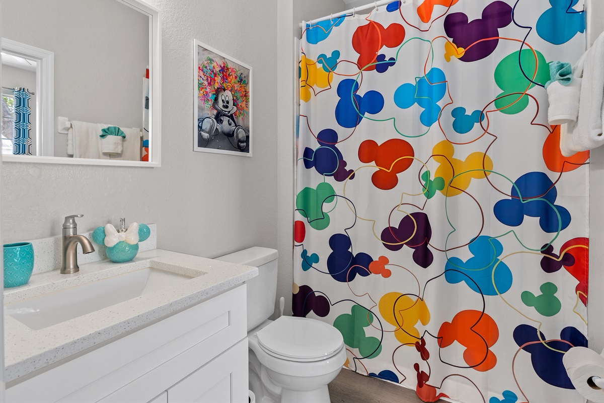 Queen Bedroom Ensuite
