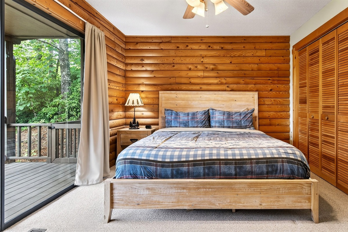 Cozy King bed