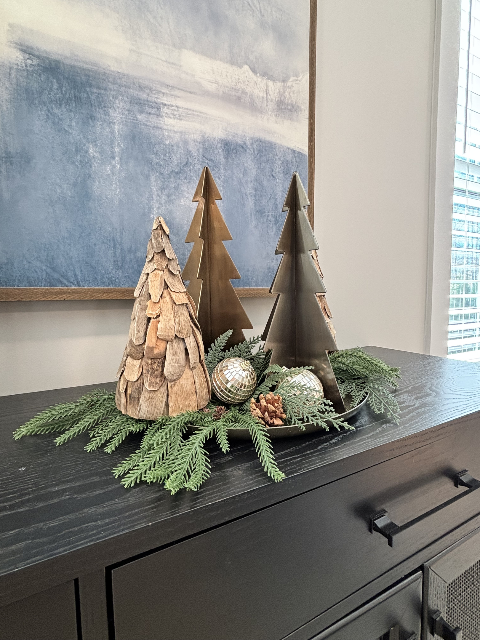 Holiday styling begins Mid- November. Book your holiday stay with us! 