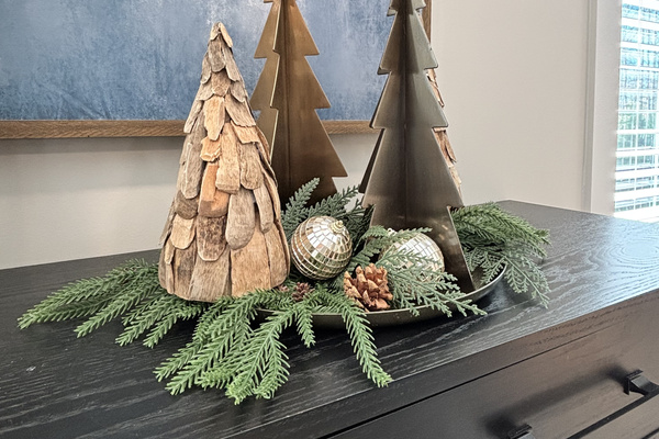 Holiday styling begins Mid- November. Book your holiday stay with us! 