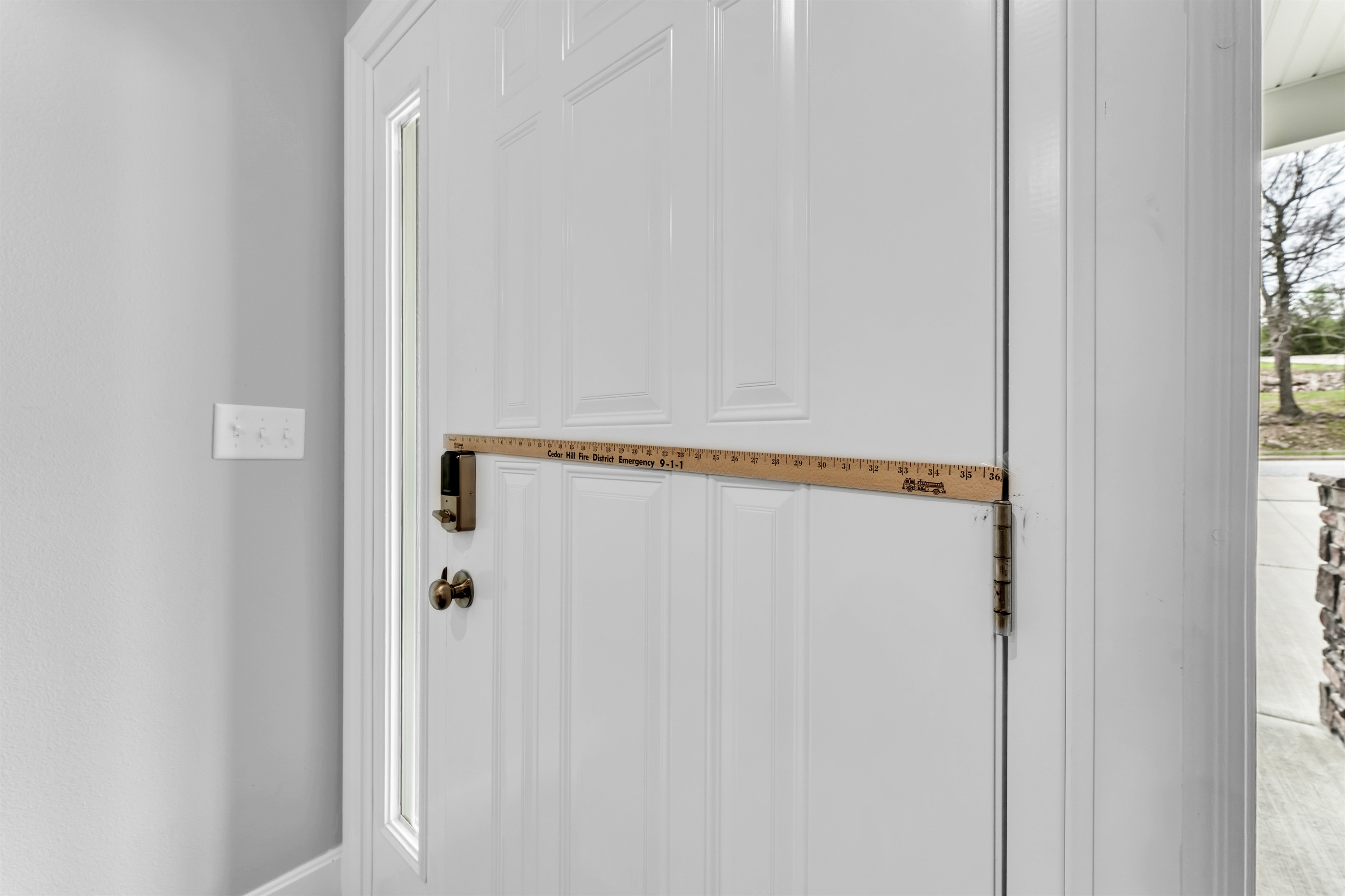 36 inch entryway front door and step Free entrance