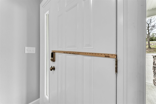 36 inch entryway front door and step Free entrance