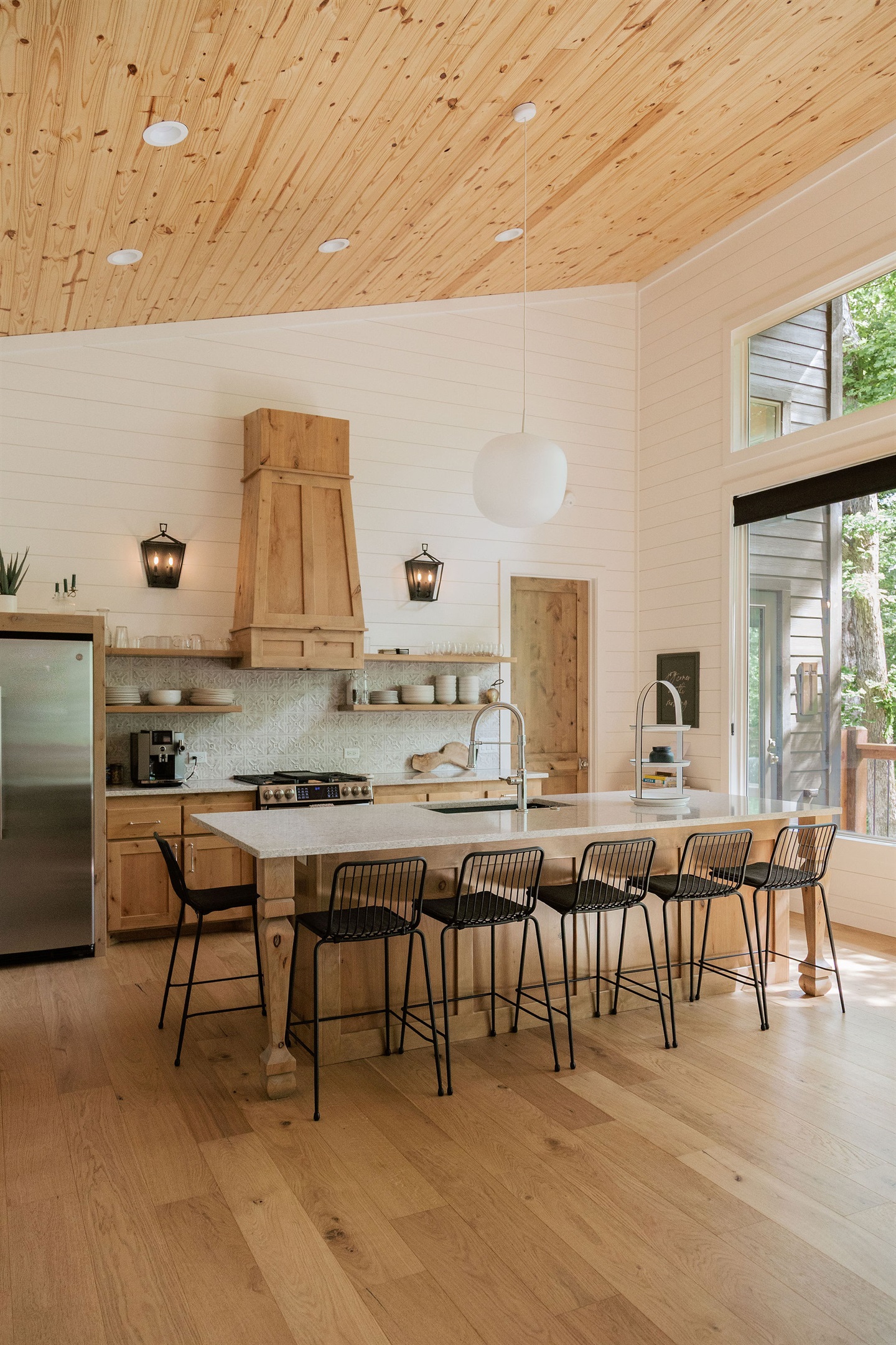 Stunning chef's kitchen!