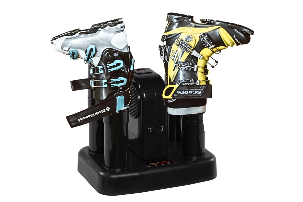 Cabella's boot and glove dryer is available for our guests to use during ski season. 