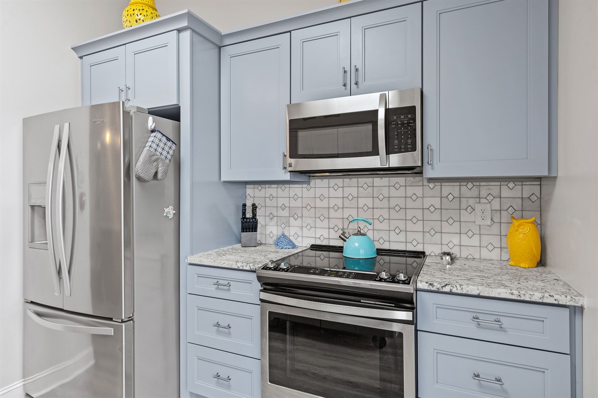 Stainless appliances and a fully equipped setup ready for anything from snacks to full dinners