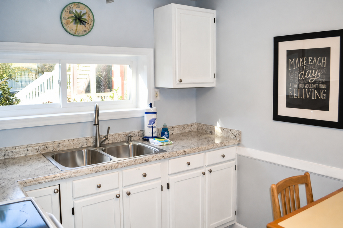 Lots of light in this open kitchen