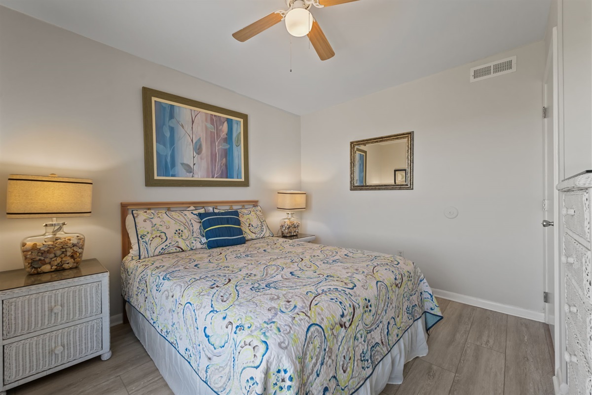 Queen-size bed in Front bedroom