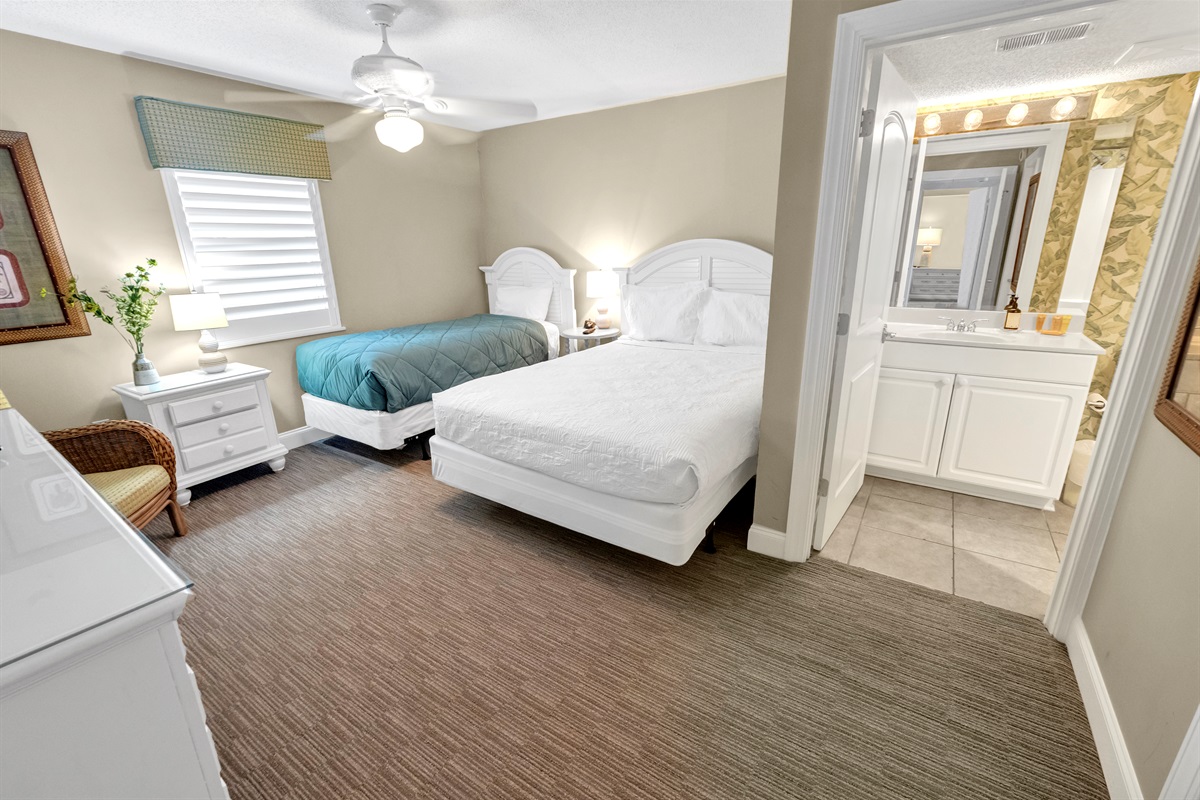 Stunning Bedroom ✨ Beautifully Decorated 🛏️💫