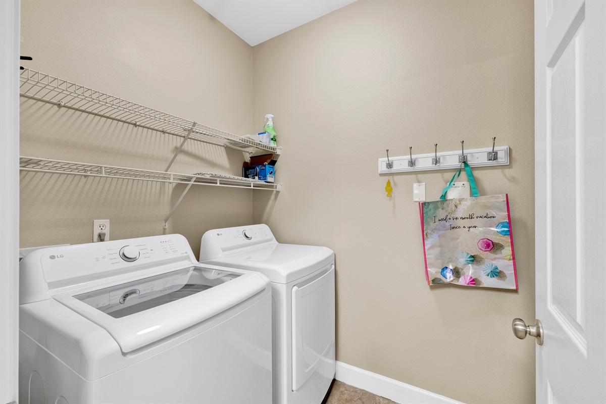 Full size in unit laundry