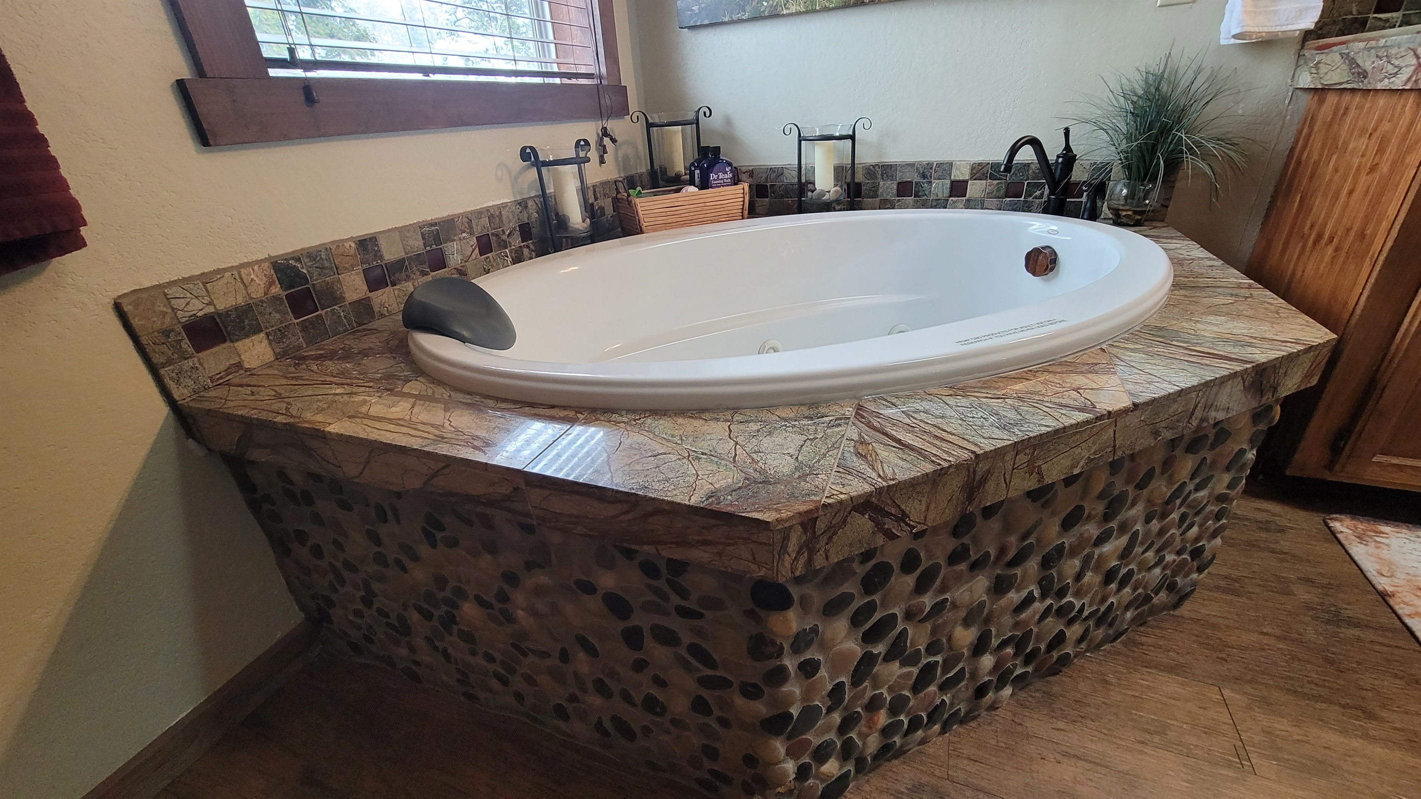 Jetted garden tub in the Master Suite