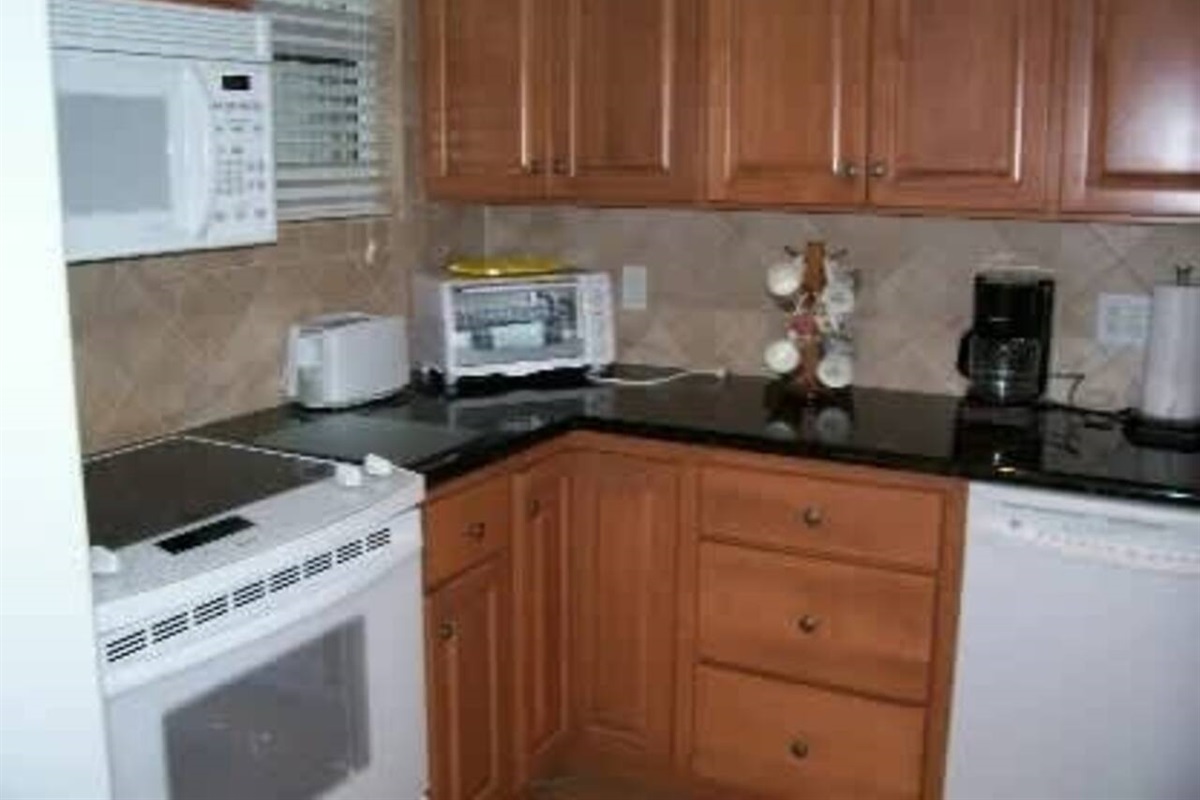 Kitchen with everything you need!