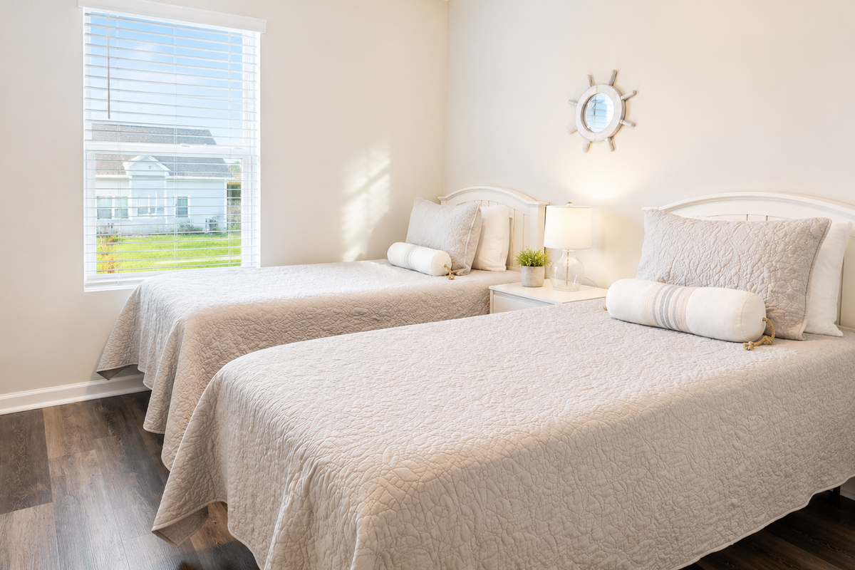Two comfy beds make this room perfect for kids, friends, or extra guests — so everyone has a comfortable, restful place to recharge. ⭐