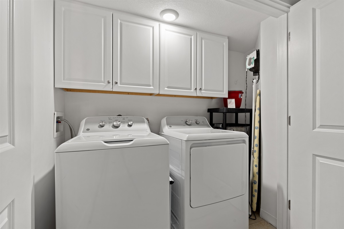 Full Size Washer/Dryer