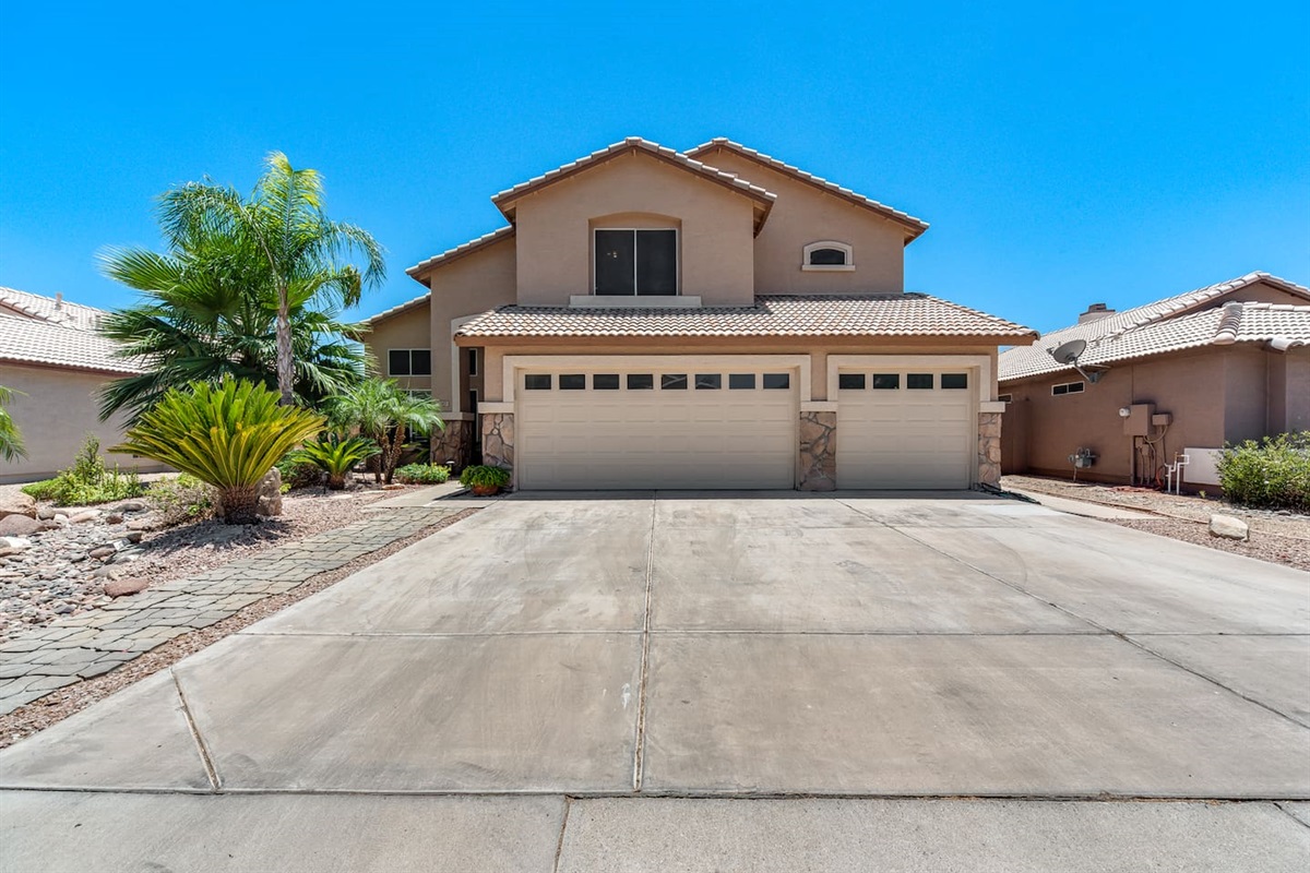 Peoria Home with Heated Pool + Hot Tub — Peoria Home with Heated Pool + Hot Tub, Peoria, Arizona — photo 12