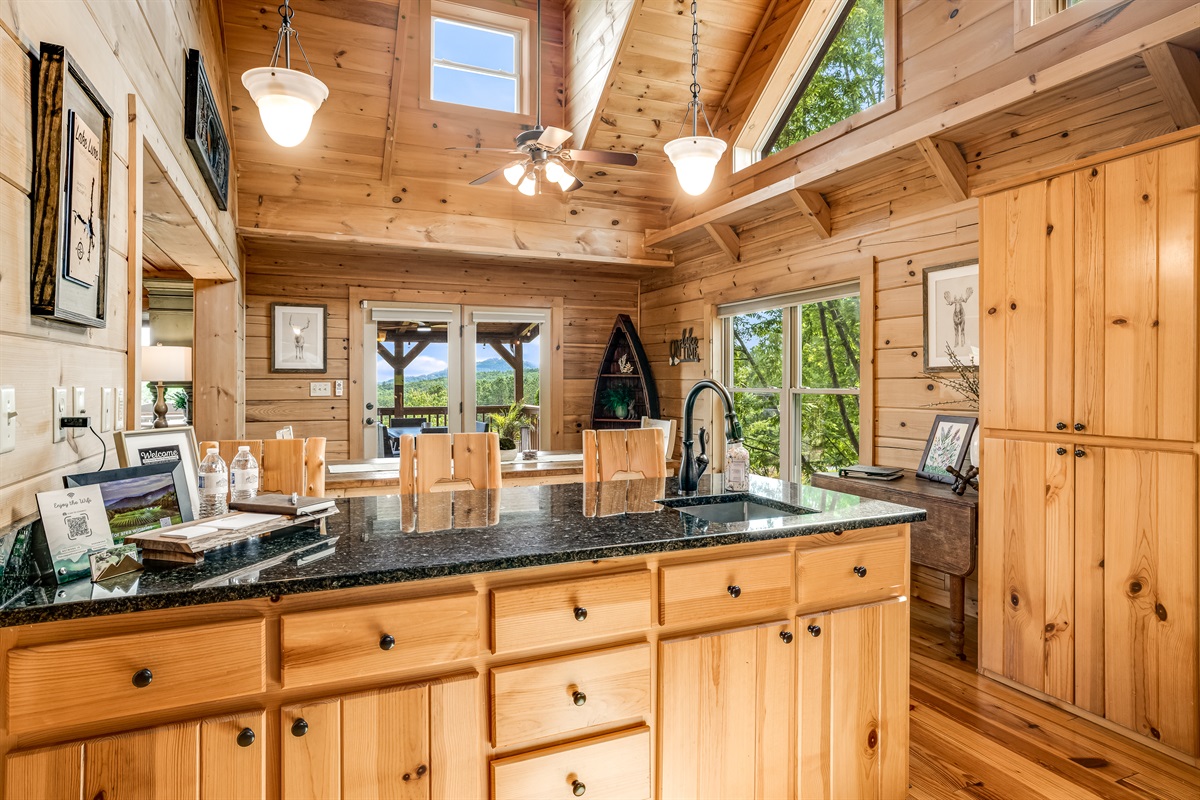 Eat-in kitchen with 3 seats.