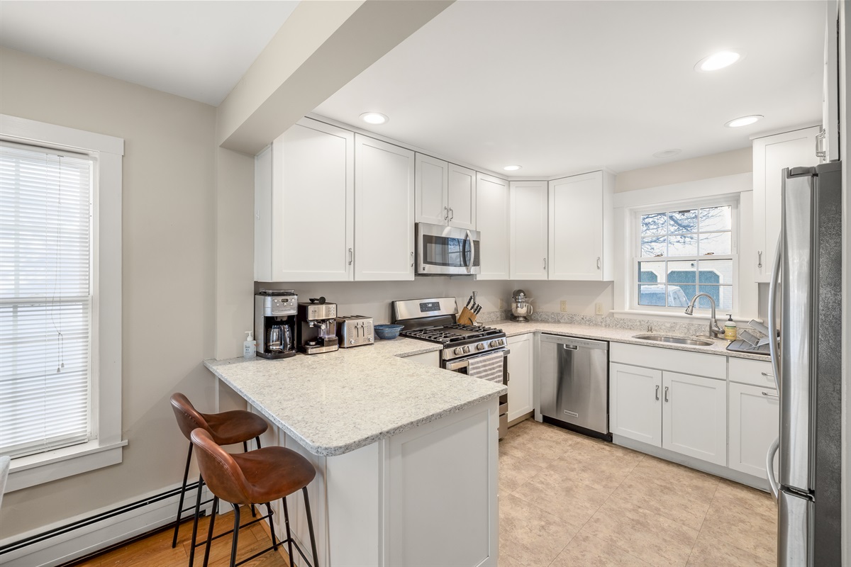 Fully Stocked Kitchen