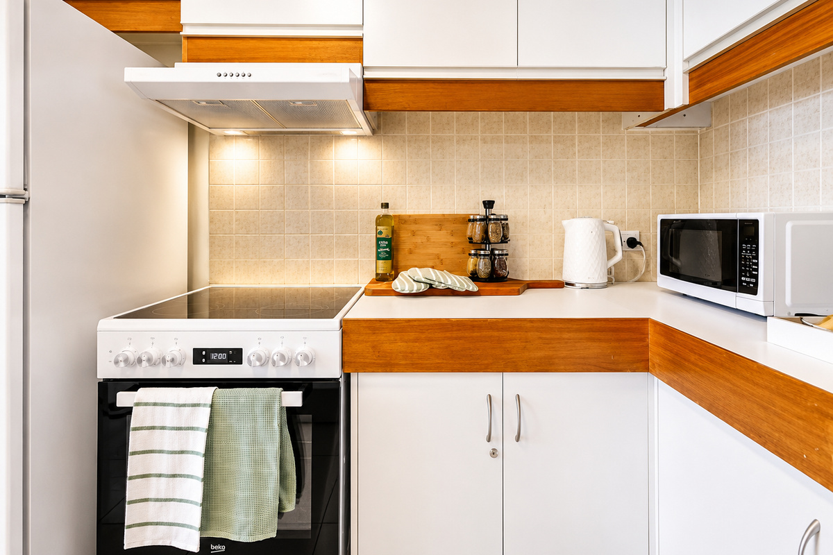 Enjoy the flexibility of cooking at home while staying just minutes from Surfers Paradise restaurants and cafés. Coffee machine, microwave, full-size fridge, oven and all essential cooking equipment included.