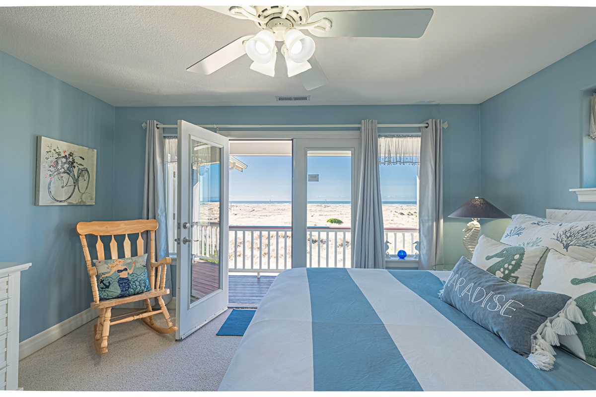 "Crew's Quarter's" is a beautiful bedroom with absolutely fabulous views!!