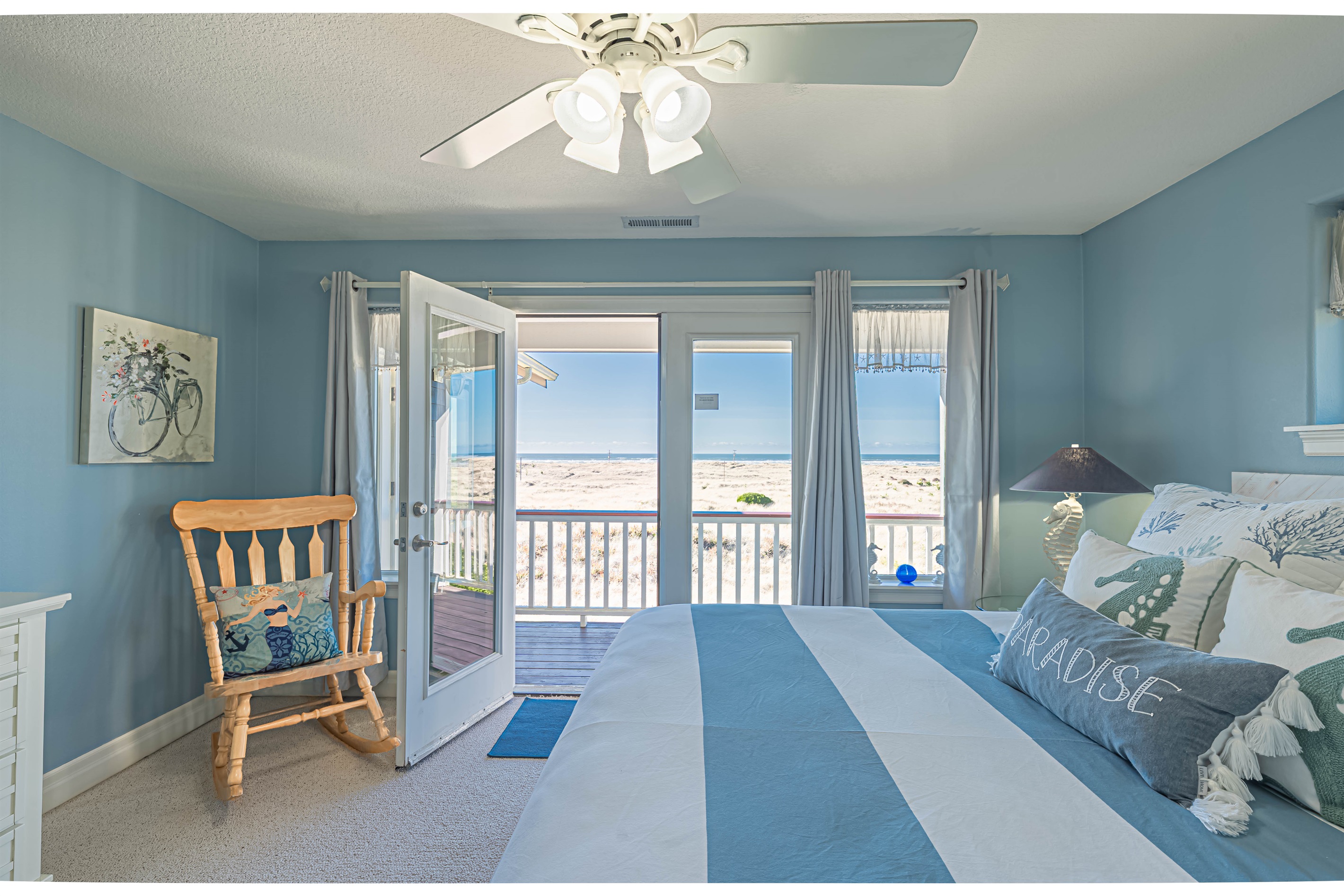"Crew's Quarter's" is a beautiful bedroom with absolutely fabulous views!!