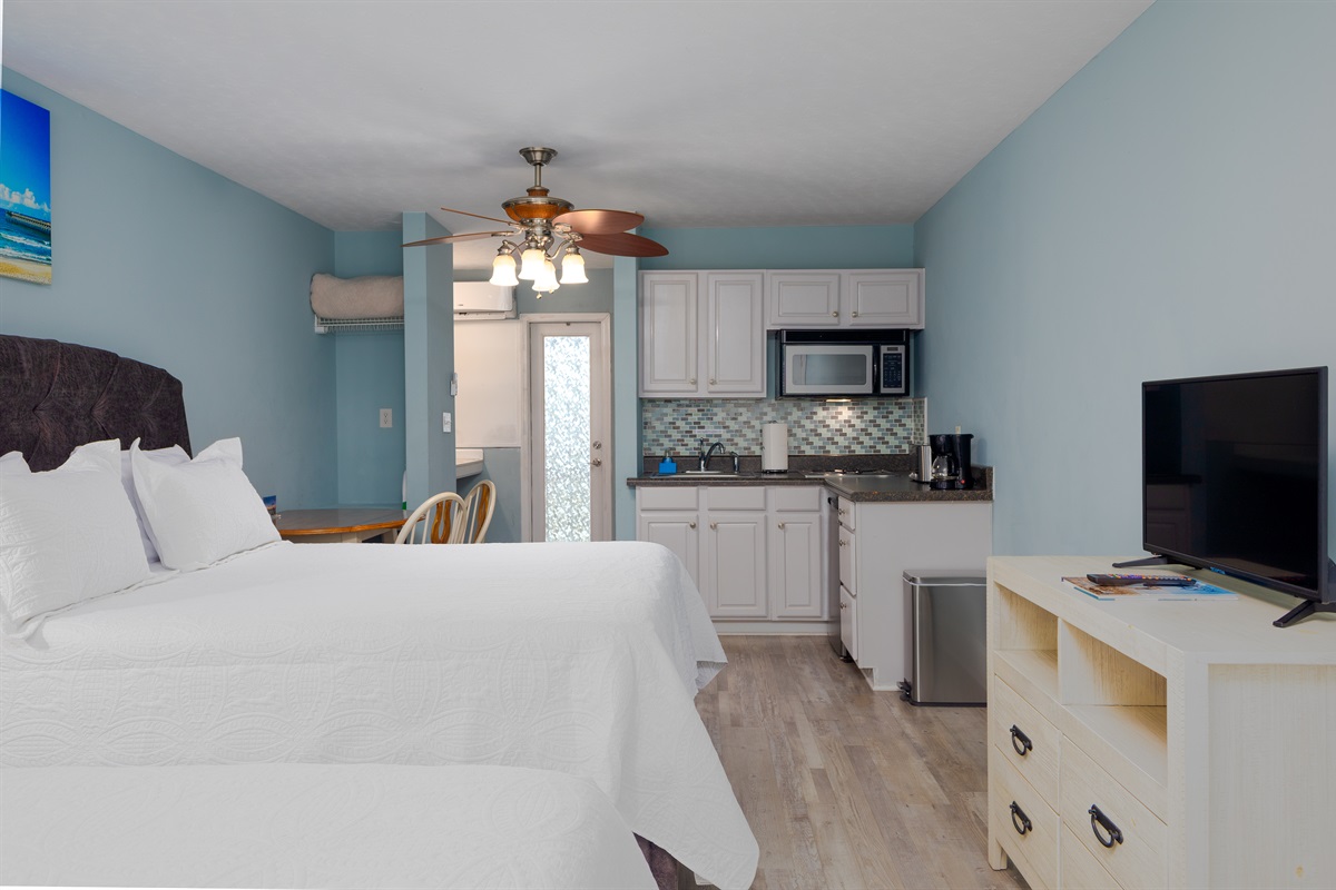 A comfy space, perfect for couples or small families