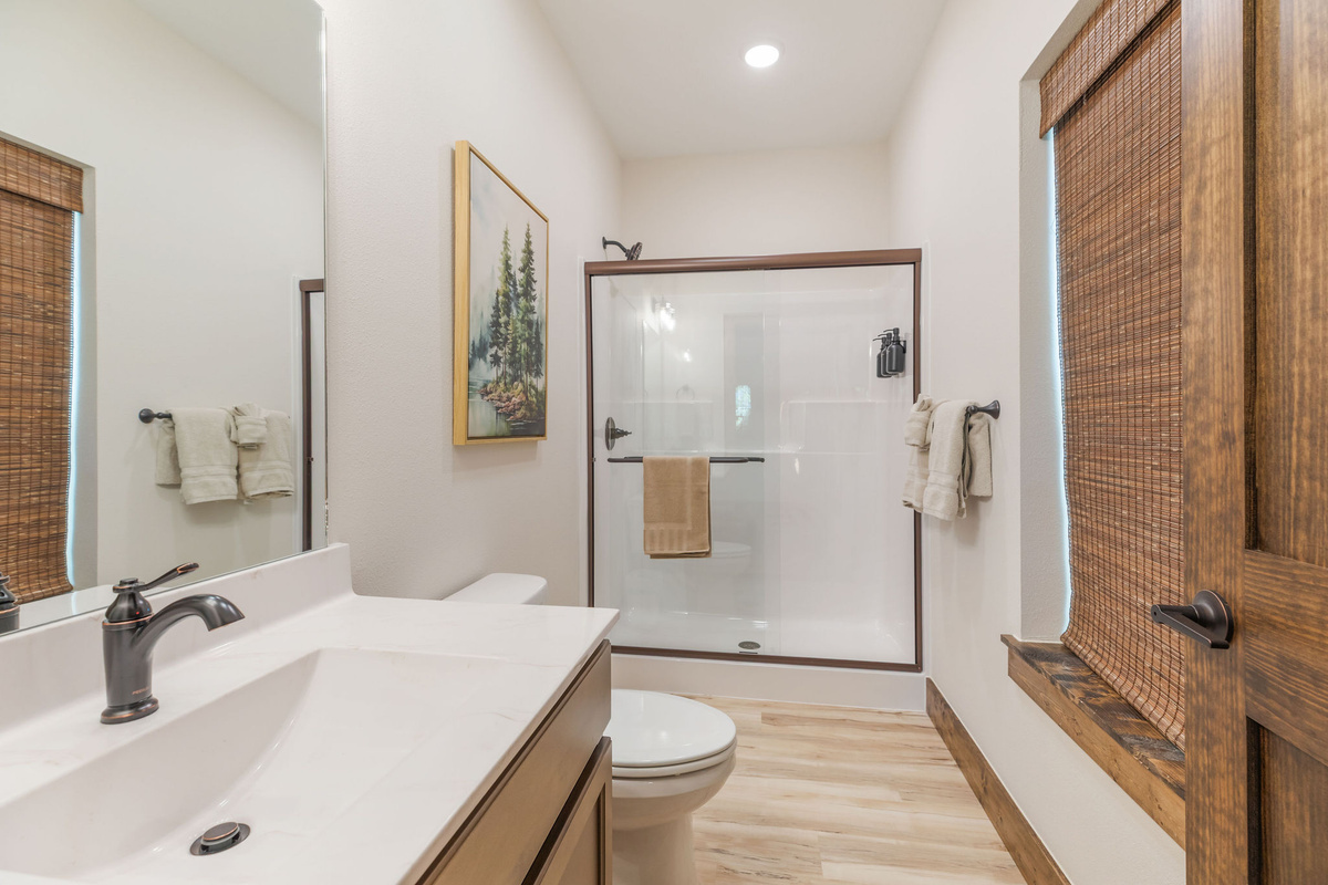 ensuite bath