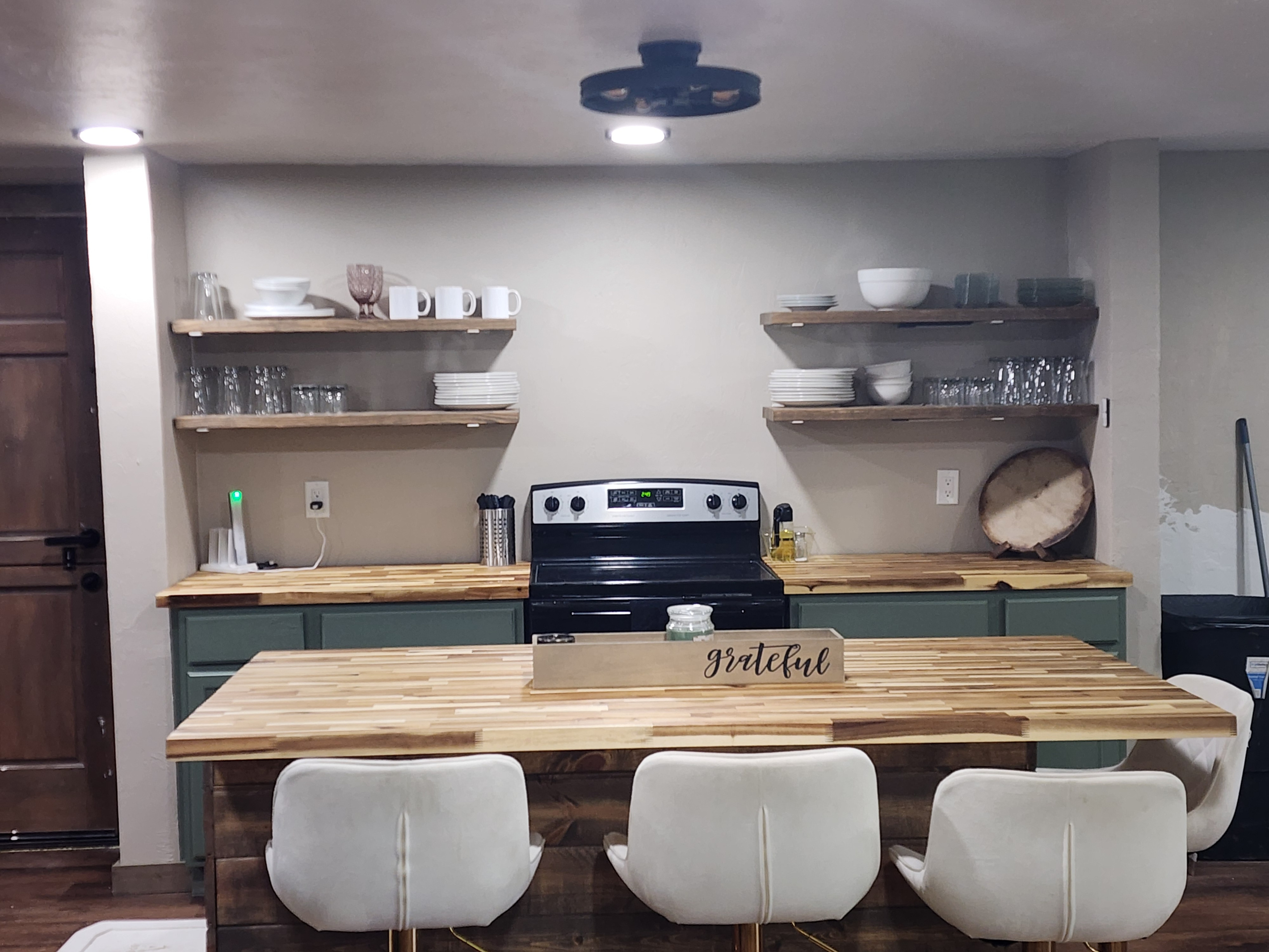 Kitchen island