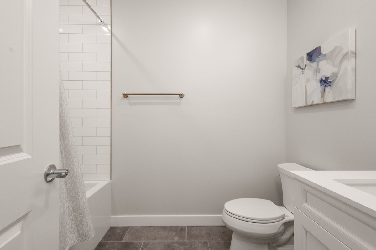 Main Bathroom