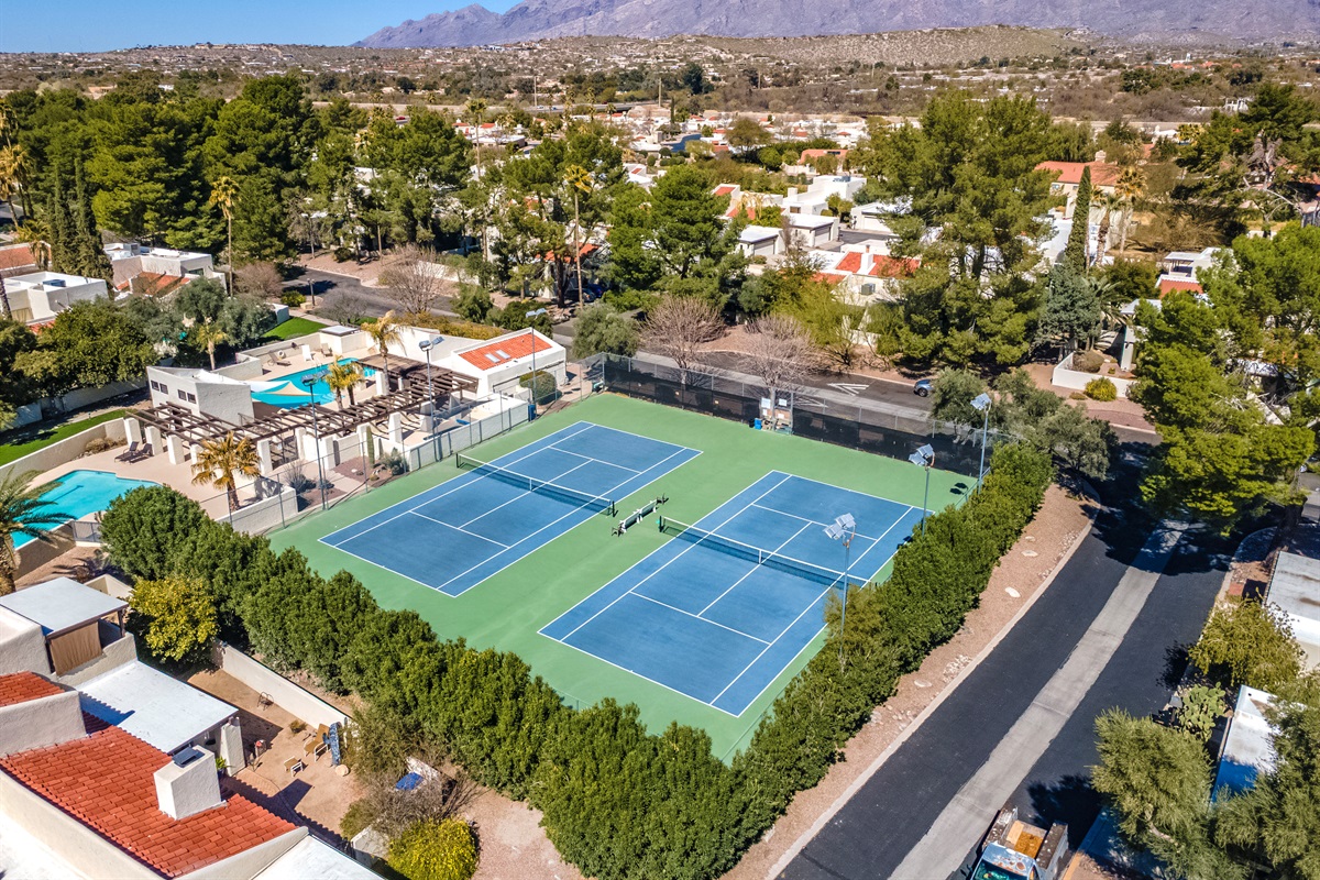 Community Tennis Courts
