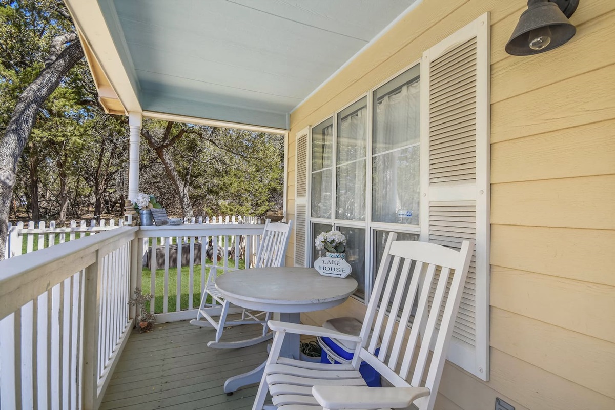 Front porch with rocking chairs