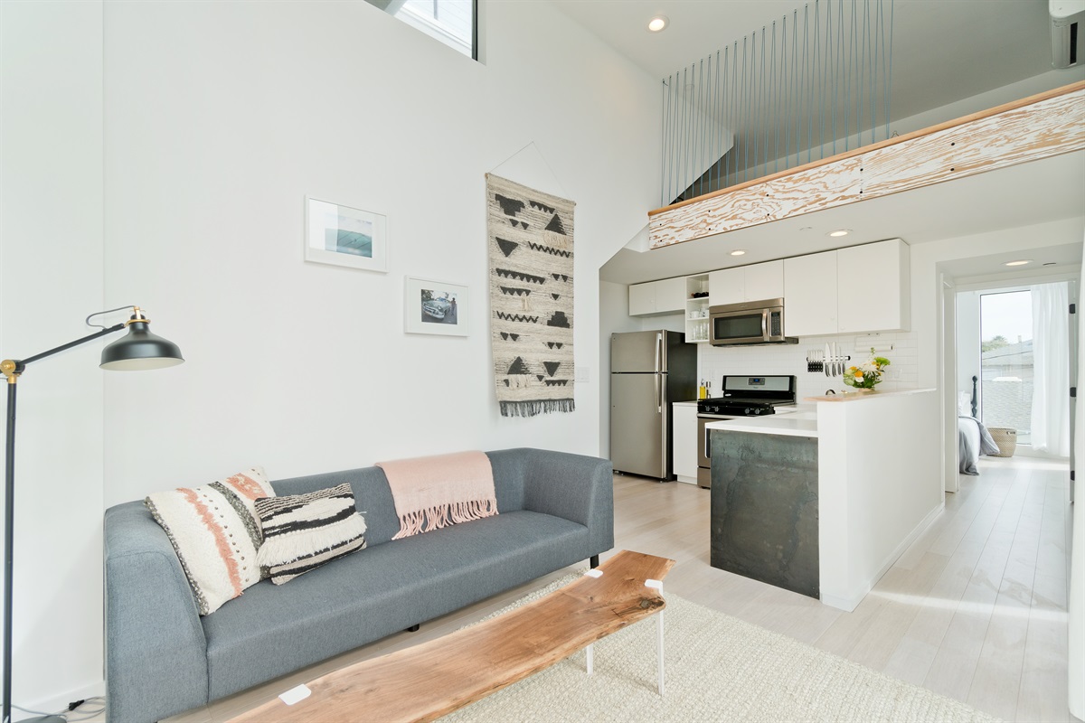 Living Room/Kitchen