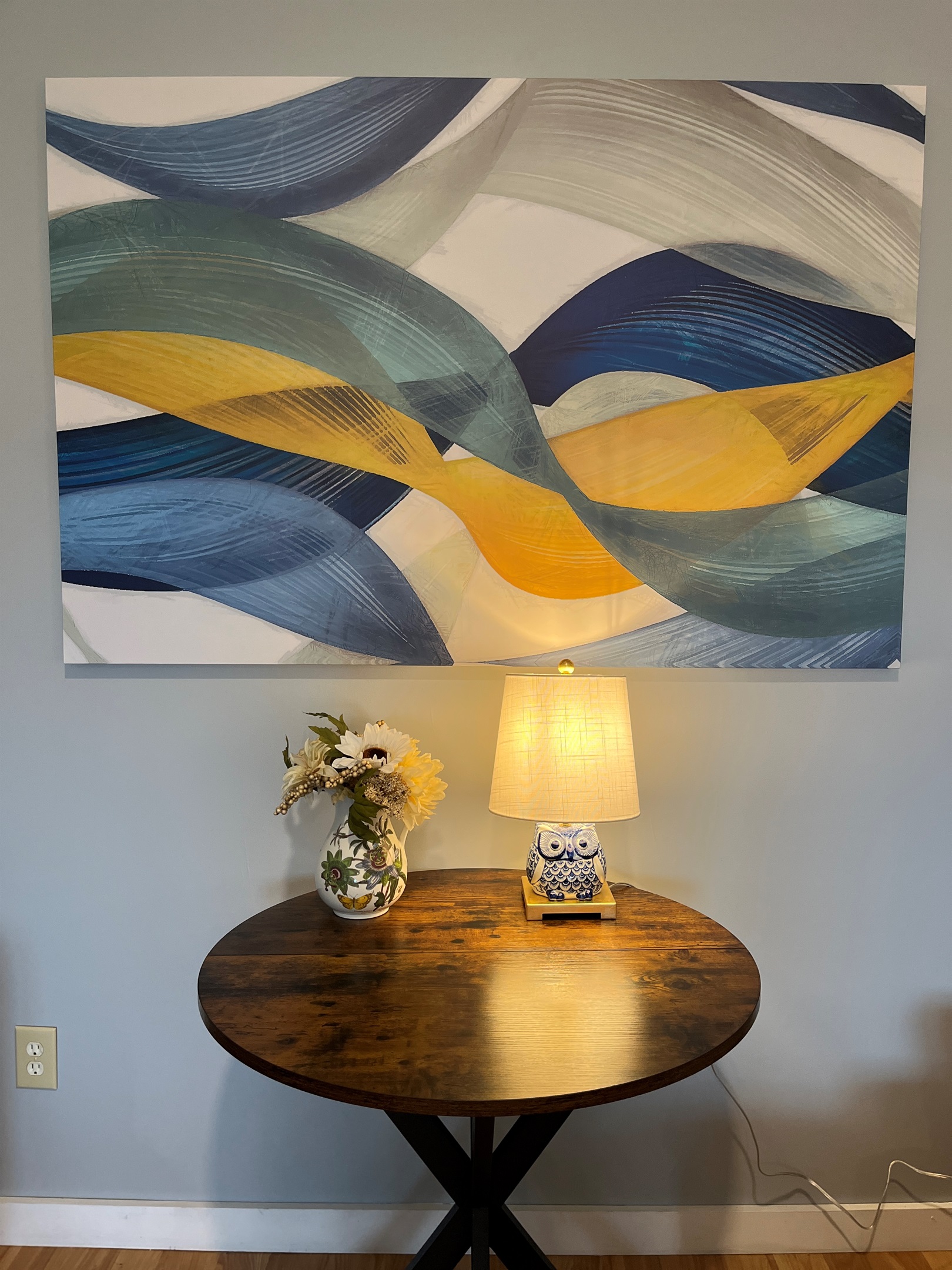 Lower level Family suite with Queen, Twin and lounge area