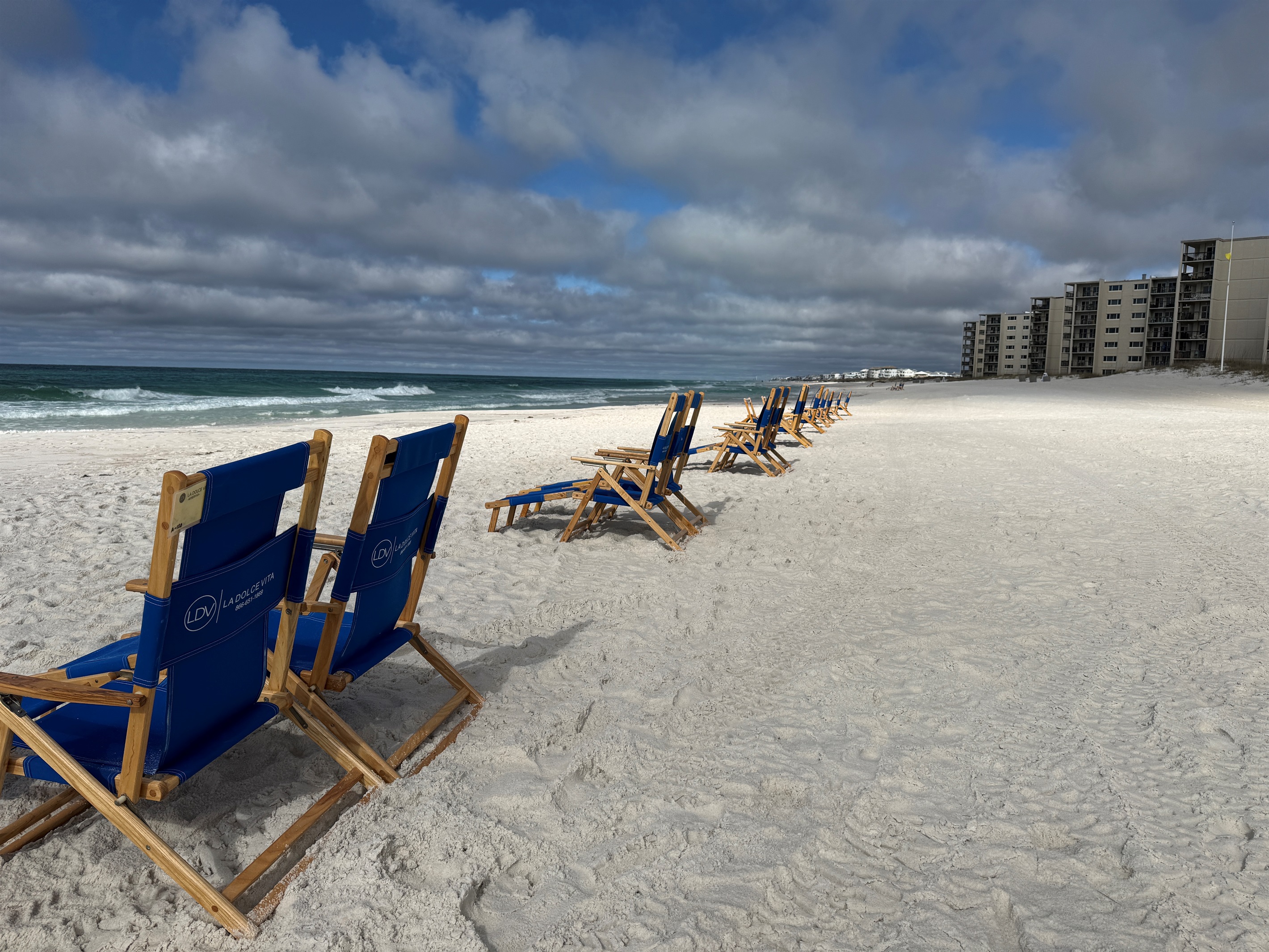 Pinnacle Port Beach Resort