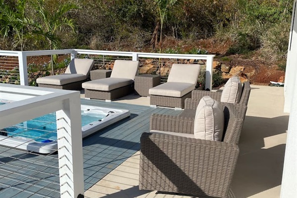 Covered patio area ideal for evening conversations. *Please note the pool is not heated