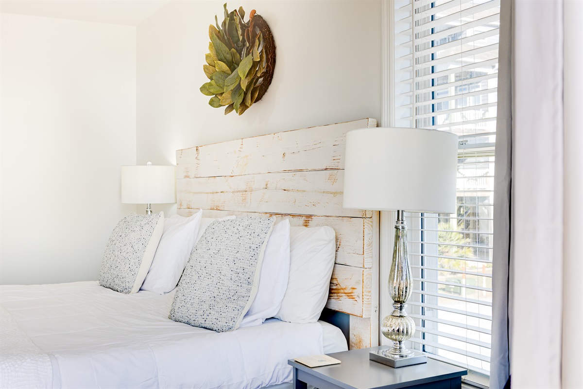Coastal comfort in the master bedroom