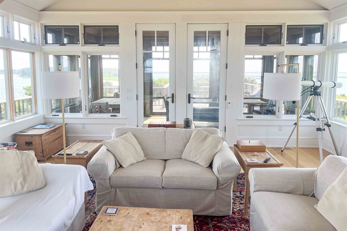 Comfortable Living Room