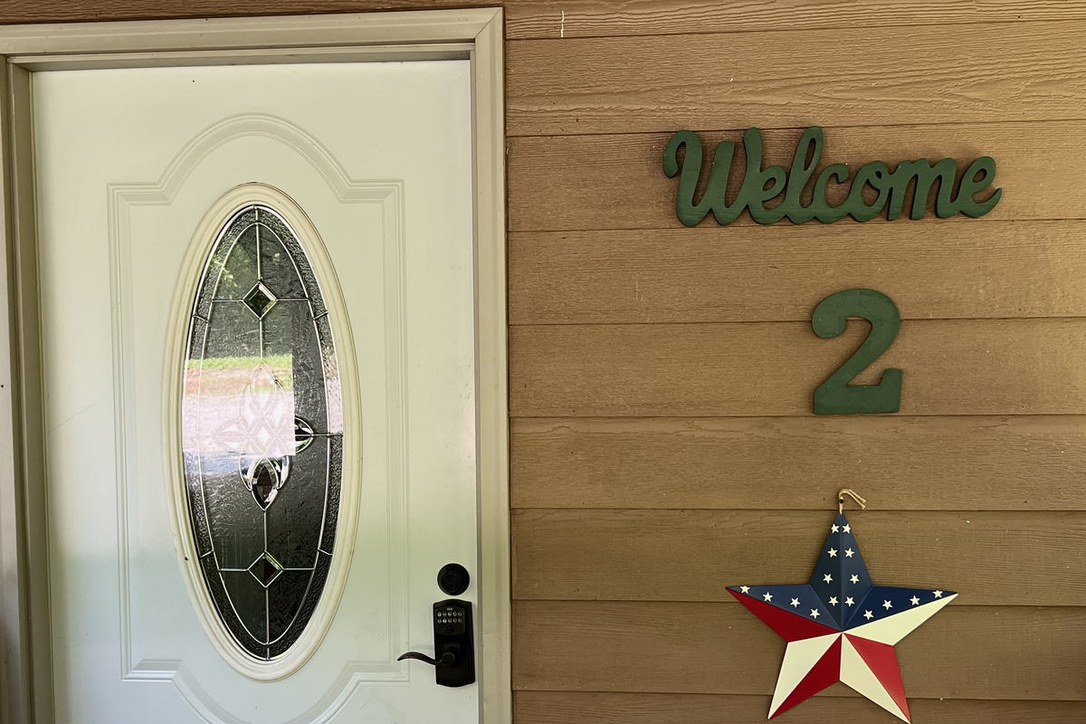 Welcome to Cave Creek Cabin 2