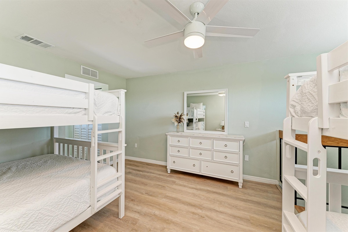 Upstairs Bunk Room