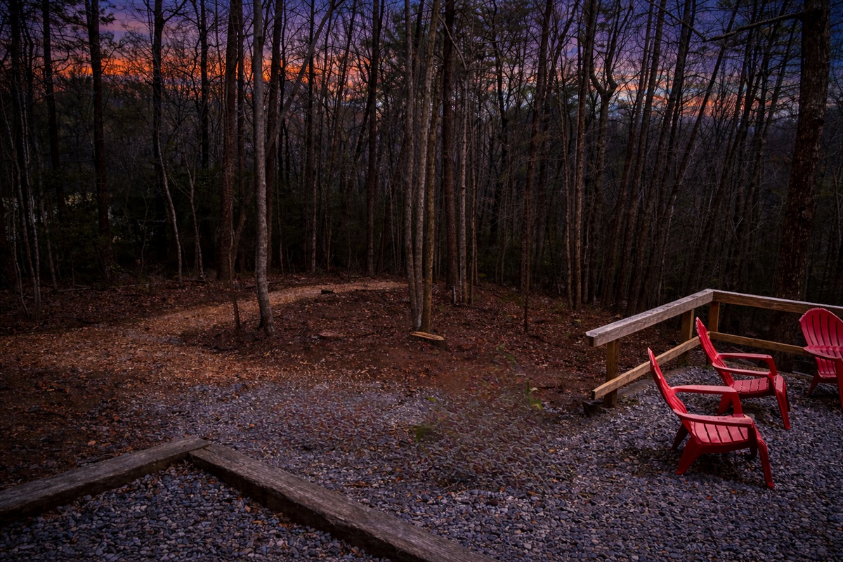 Follow the path through the woods to the trickling creek during the day or end the day beneath a painted mountain sunset—pull up a chair, breathe in the forest air, and let the quiet of the woods take over.