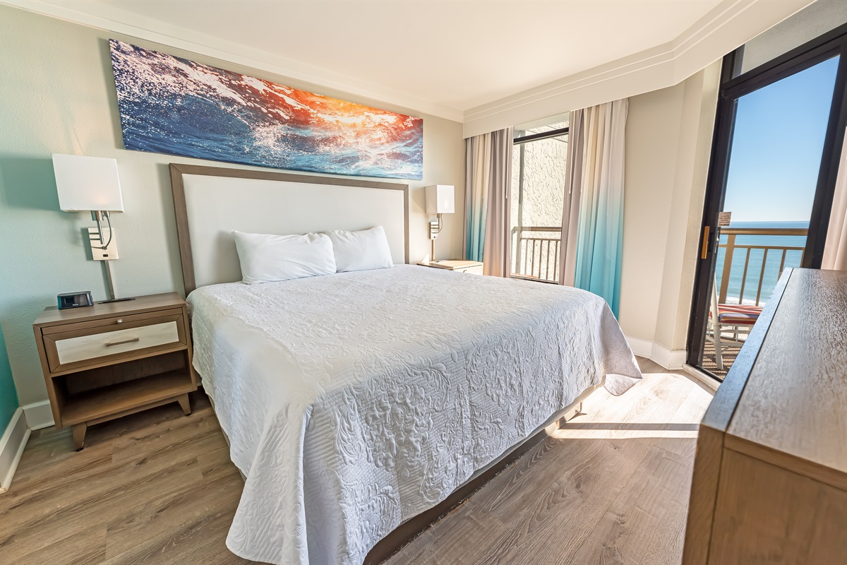 Stunning Bedroom Beautifully Decorated with Amazing Views 💫✨